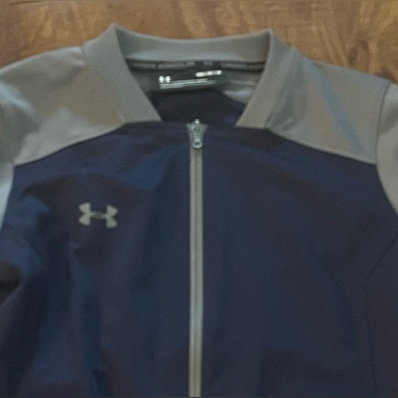 Under Armour Womens fitted jacket Sz medium - Picture 2 of 5